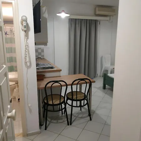 ρένια Αγία Πελαγία (Κρήτη)