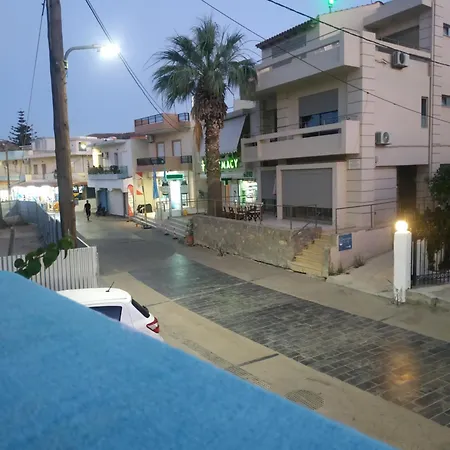 Ξενοδοχείο με διαμερίσματα ρένια 3*