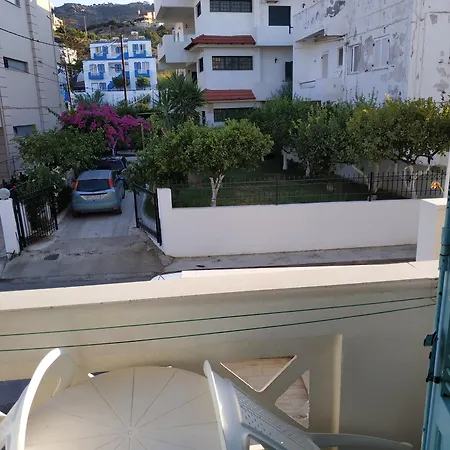 Aparthotel Renia